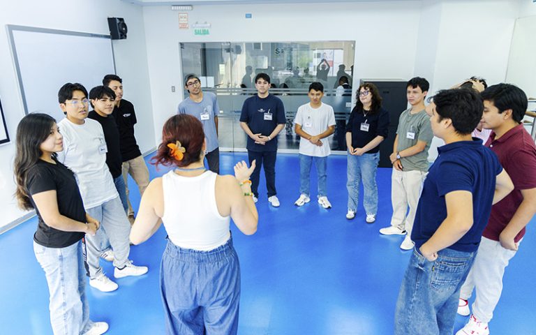 hackaton-2026_0001_RC224544