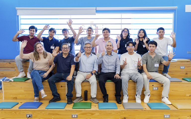 hackaton-2026_0002_RC224501