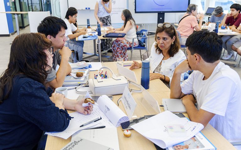 hackaton-2026_0012_RC224204